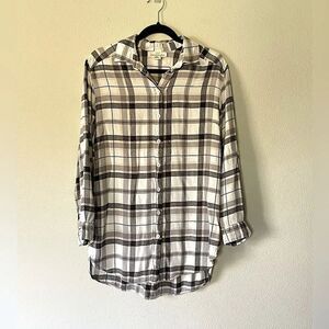 Women’s, L.O.G.G., Ultra-Soft, Viscose, Button-Down, “Flannel” Top. Size 6.